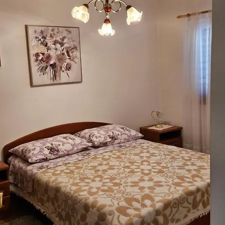 Holiday home Kety Prigradica